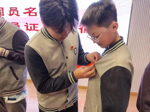 娱乐吃瓜君时代少年团,娱乐吃瓜君时代，青春偶像的崛起之路